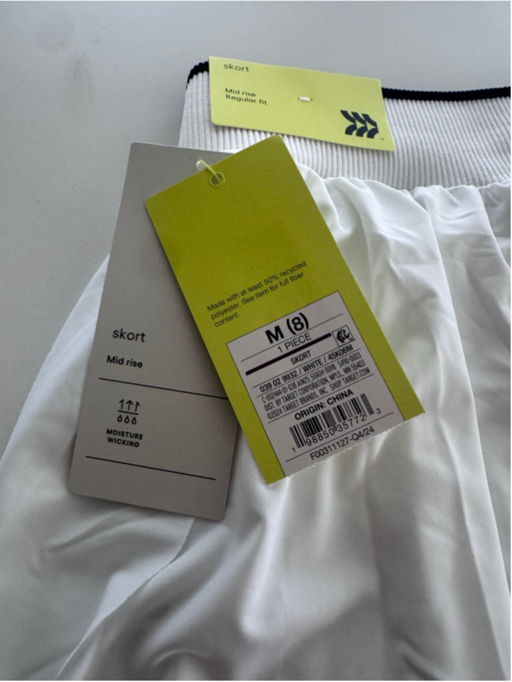 Women's All in Motion White Skort with Black Waistband M - Picture 5 of 5